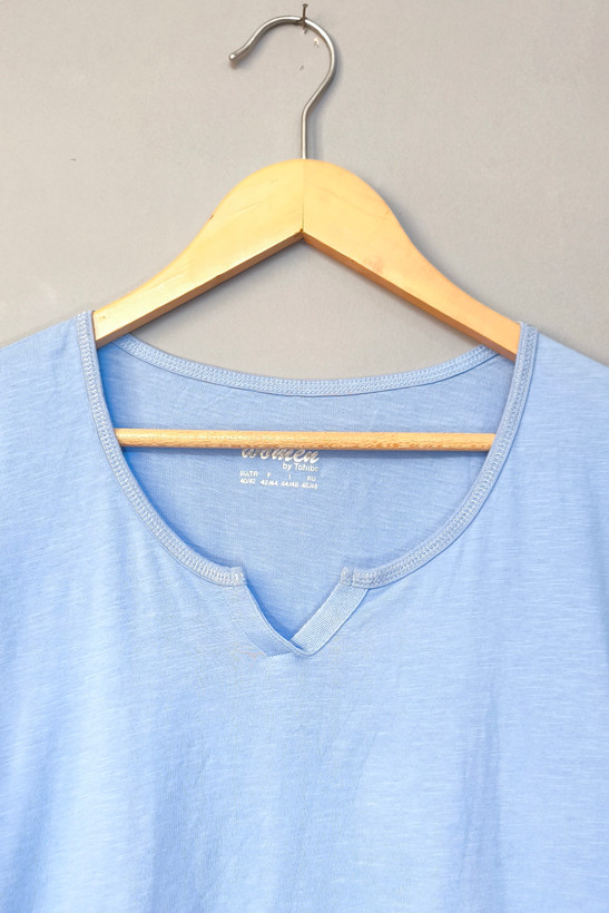 رنگ و برش تیشرت