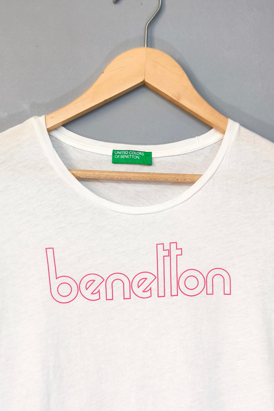 جزئیات یقه تیشرت زنانه سپیده